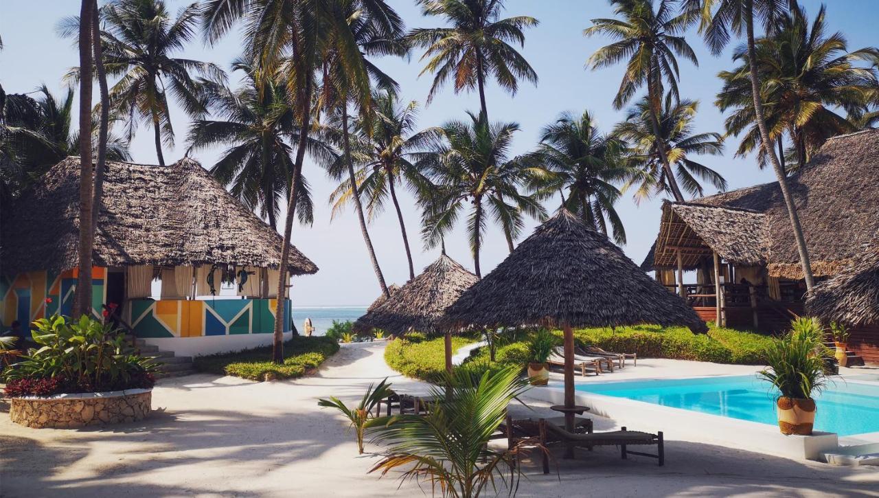 Tsunami Village Bwejuu Bagian luar foto