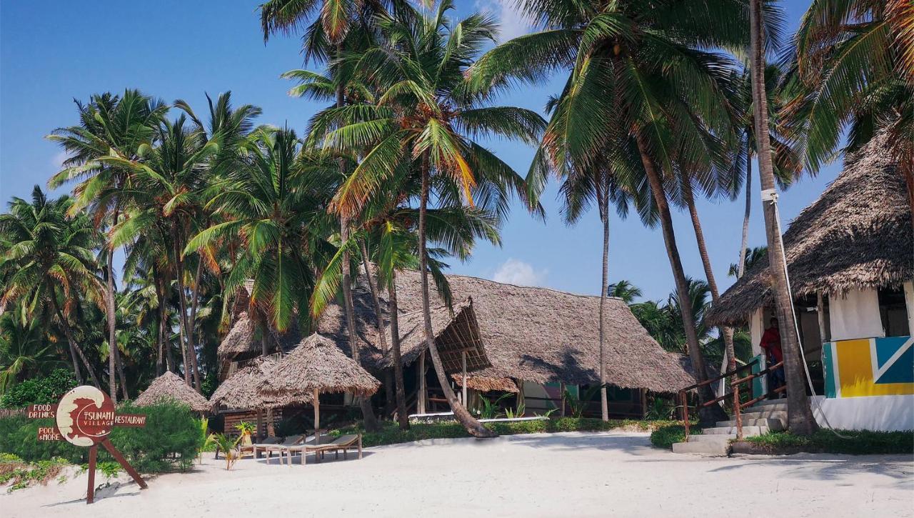 Tsunami Village Bwejuu Bagian luar foto