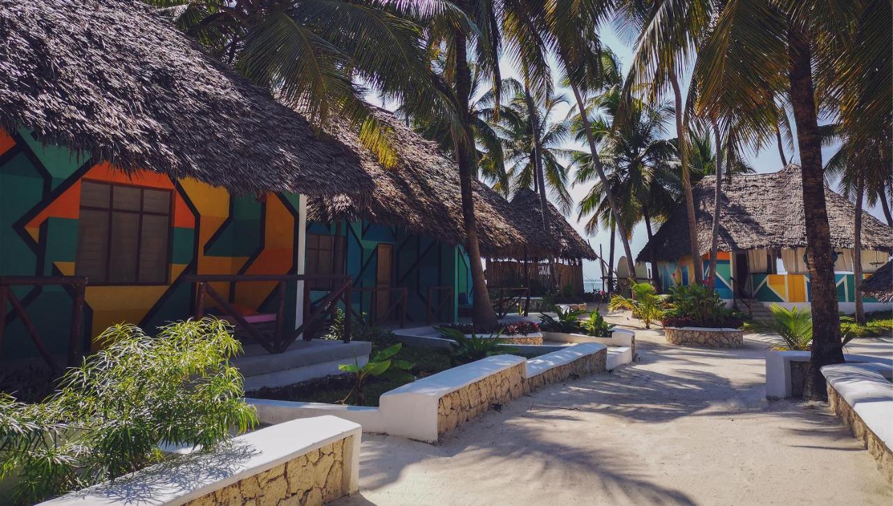 Tsunami Village Bwejuu Bagian luar foto