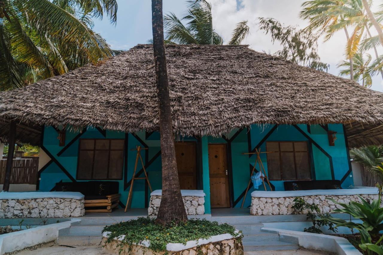 Tsunami Village Bwejuu Bagian luar foto