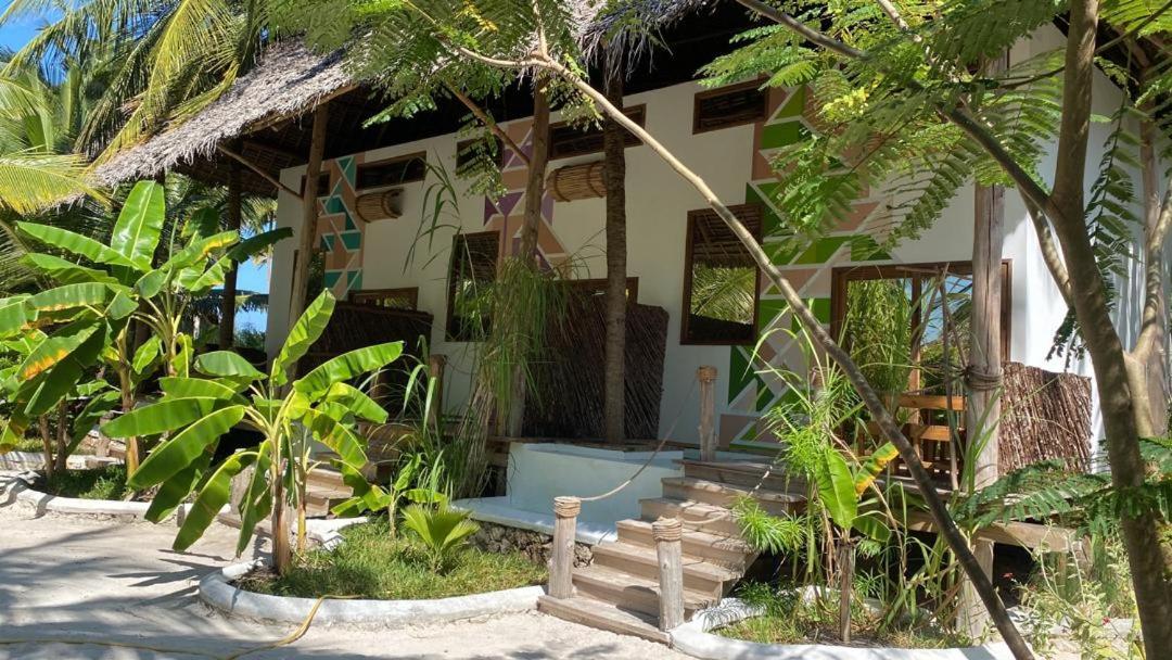 Tsunami Village Bwejuu Bagian luar foto